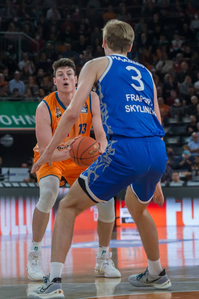 赛季初期 赛季初期