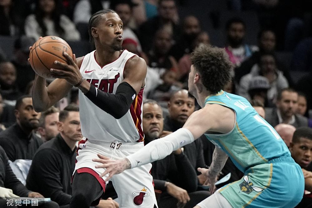 中的地位 中的地位